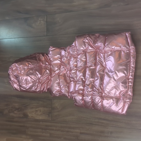 Girls crazy 8 Puffer Vest - Picture 4 of 7